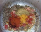 A picture of step 2 of Aloo gobhi sabzi.