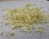Foto del passaggio 2 della ricetta Chicken Wrap con Piadine Integrali ripieni di pollo al curry e ceci piccanti