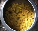 लौकी और चने की दाल (lauki aur chane ki dal recipe in Hindi) रेसिपी चरण 3 फोटो