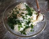 A legfinomabb sajtos - vajas fokhagymakrém  melegszendvicsre - szendvicsre recept fázis 2 fotója