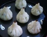 A picture of step 37 of Savoury spicy Modak.