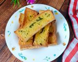Foto langkah ke 3 dari resep Garlic Bread.
