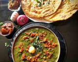 A picture of step 5 of Sarson ka Saag And Makkai Roti.