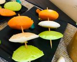 A picture of step 5 of Tri color Idli.
