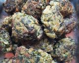 Foto del paso 4 de la receta: Buñuelo de acelga