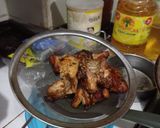 Foto langkah ke 2 dari resep Ayam goreng mentega.