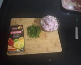 A picture of step 2 of Onion Mint Paratha.