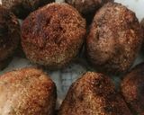Foto del paso 5 de la receta: Albóndigas caseras en salsa de tomate y vino al ajillo