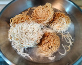 什錦牛肉炒意麵的食譜步驟1照片