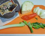 Hình bước làm 1 của món Lòng Nhồi Xào Rau Củ 순대볶음