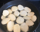 Foto del paso 2 de la receta: Guiso de pescado 🐠 y mariscos 😋 con patatas 🥔