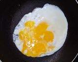 Foto langkah ke 1 dari resep Telur Ceplok Balado.