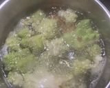 Foto del paso 1 de la receta: Romanescu con bechamel, queso y pesto