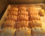 Foto langkah ke 3 dari resep Puff pastry isi sosis & keju.