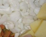 صورة لخطوة 3 من وصفة رز بالبطاطس وفراخ بطريقه سهلة وسريعة