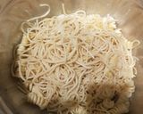 Foto del paso 2 de la receta: Tortilla de fideos!!