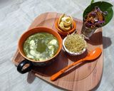 A picture of step 3 of Malabar spinach soup.