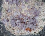 A picture of step 1 of Carrot Paratha.