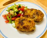 A picture of step 4 of Triple meat cutlets.