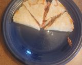 A picture of step 7 of Pizzadillas.