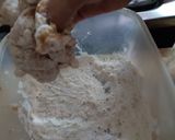 A picture of step 2 of Zinger burgers.