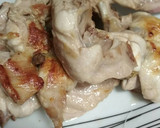 Foto del paso 1 de la receta: Conejo en salsa de cebolla, manzana y vino