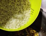 A picture of step 1 of Sweetcorn pulao.