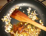 A picture of step 4 of Sauteed paprika potatoes.
