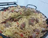 Foto del paso 5 de la receta: Fideua de potro y ajos tiernos (plato tipico valenciano)