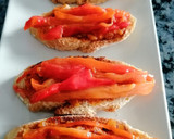 Foto del paso 10 de la receta: Tosta de calamares con sobrasada, pimientos y cebolla caramelizada