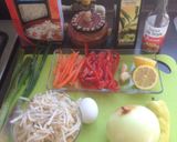 Foto del paso 1 de la receta: Fideos de arroz thai con camarones