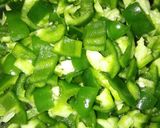 ड्राई मेथी विथ कैप्सिकम(Dry methi with capsicum recipe in Hindi) रेसिपी चरण 1 फोटो