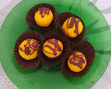 Foto del paso 3 de la receta: Coquitos amarillos con toque de chocolate