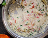 सूजी का चीला(suji ka cheela recipe in Hindi) रेसिपी चरण 2 फोटो