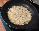 Foto del paso 1 de la receta: Risotto de pollo con champiñones