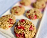 Foto del paso 3 de la receta: Galletitas de avena y frutillas