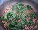 Foto del paso 5 de la receta: Frijoles con pasta y acelgas