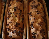 Foto del paso 4 de la receta: Budín inglés con chips de chocolate y también con fruta abrillantada y pasas de uva