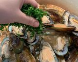 รูปขั้นตอนการทำที่ 1 ของ หอยแมลงภู่อบเบียร์ (Mussels Pot)