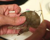 高麗菜麻油鮮蝦煮的食譜步驟2照片