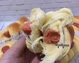 Foto langkah ke 6 dari resep Roti sosis.