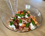Foto del paso 4 de la receta Ensalada de pasta, jamón, burrata y melón