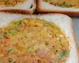 A picture of step 1 of Veg omelette pizza.
