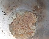 Foto langkah ke 4 dari resep 42. Kwetiau Goreng Ayam Bakso.