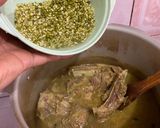 Foto langkah ke 2 dari resep Sup kacang hijau bumbu rempah.
