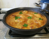 Foto del paso 6 de la receta: Jamoncitos de pollo en salsa casera