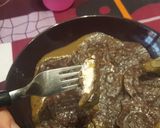 Foto del passaggio 8 della ricetta Cappellacci al cioccolato, caprino, ricotta e crema ai porcini