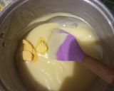 Foto langkah ke 2 dari resep Vla pie buah.