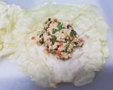 Gambar langkah 6 resipi Martabak Vegies.