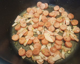 Foto del paso 2 de la receta: Macarrones con pollo rapidisimos
